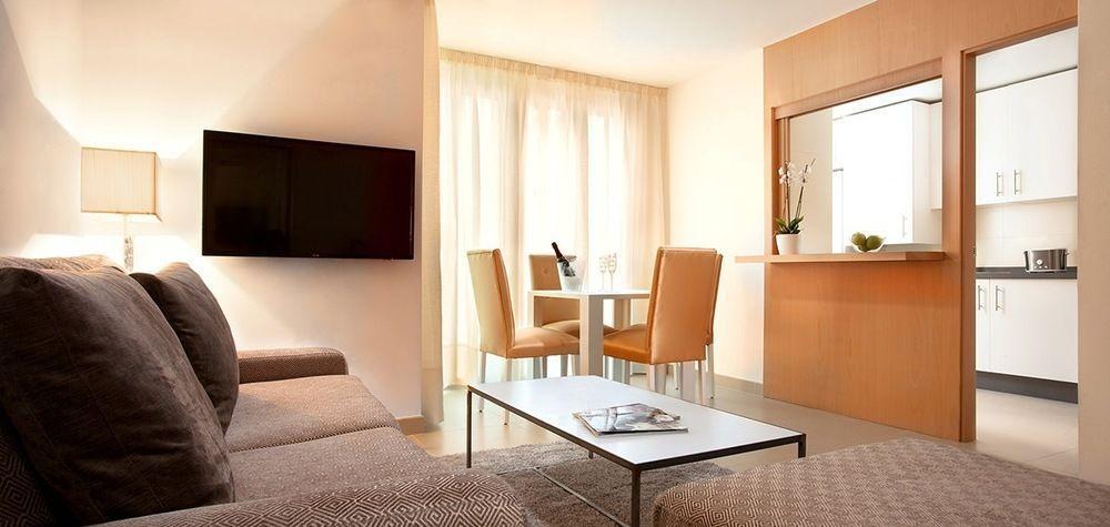 Apartmán Urbanliving Fajardo Màlaga Exteriér fotografie